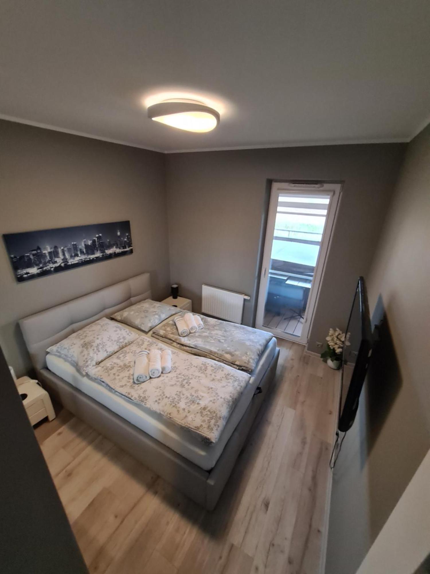 Apartament - Jacuzzi 热舒夫 外观 照片