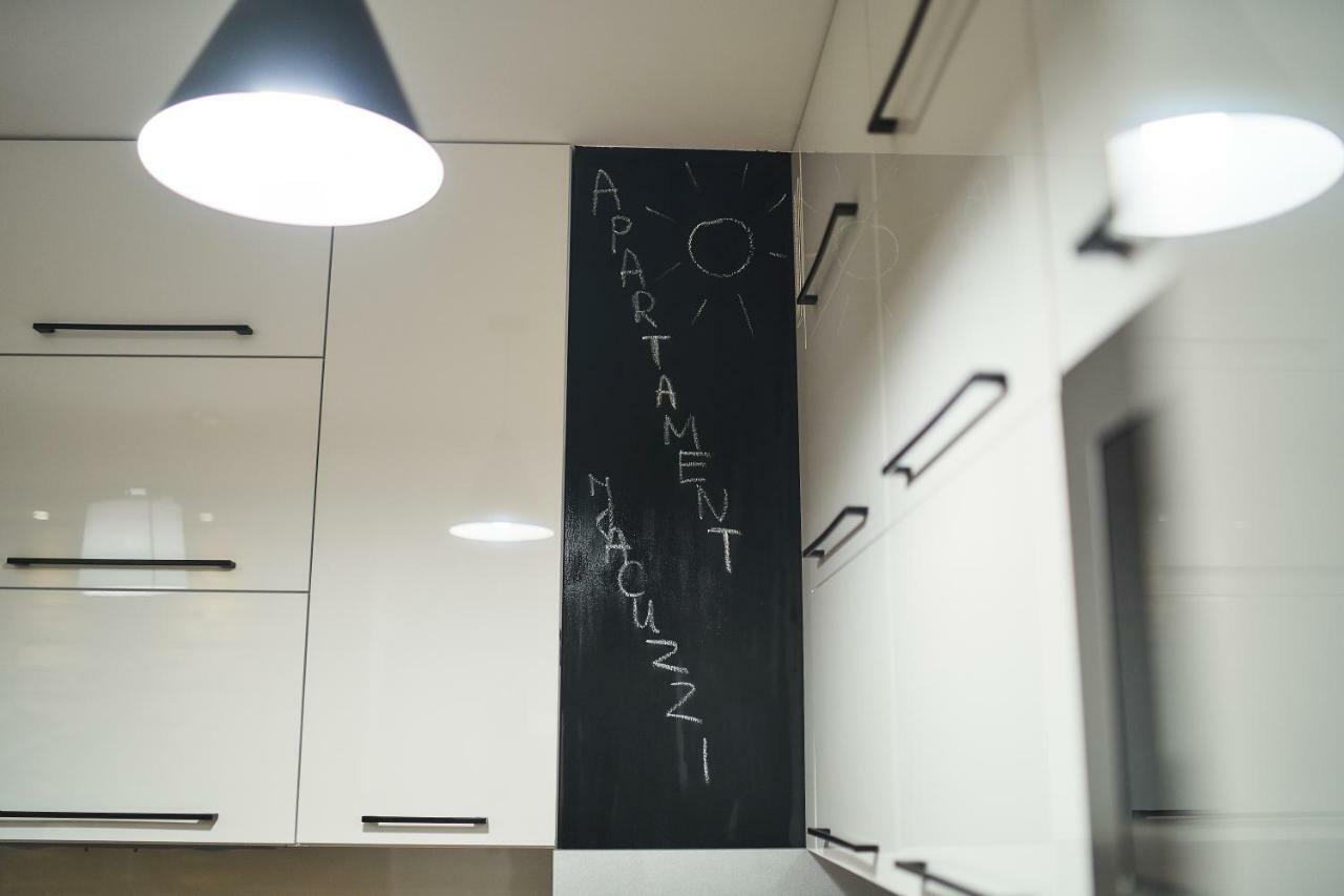 Apartament - Jacuzzi 热舒夫 外观 照片